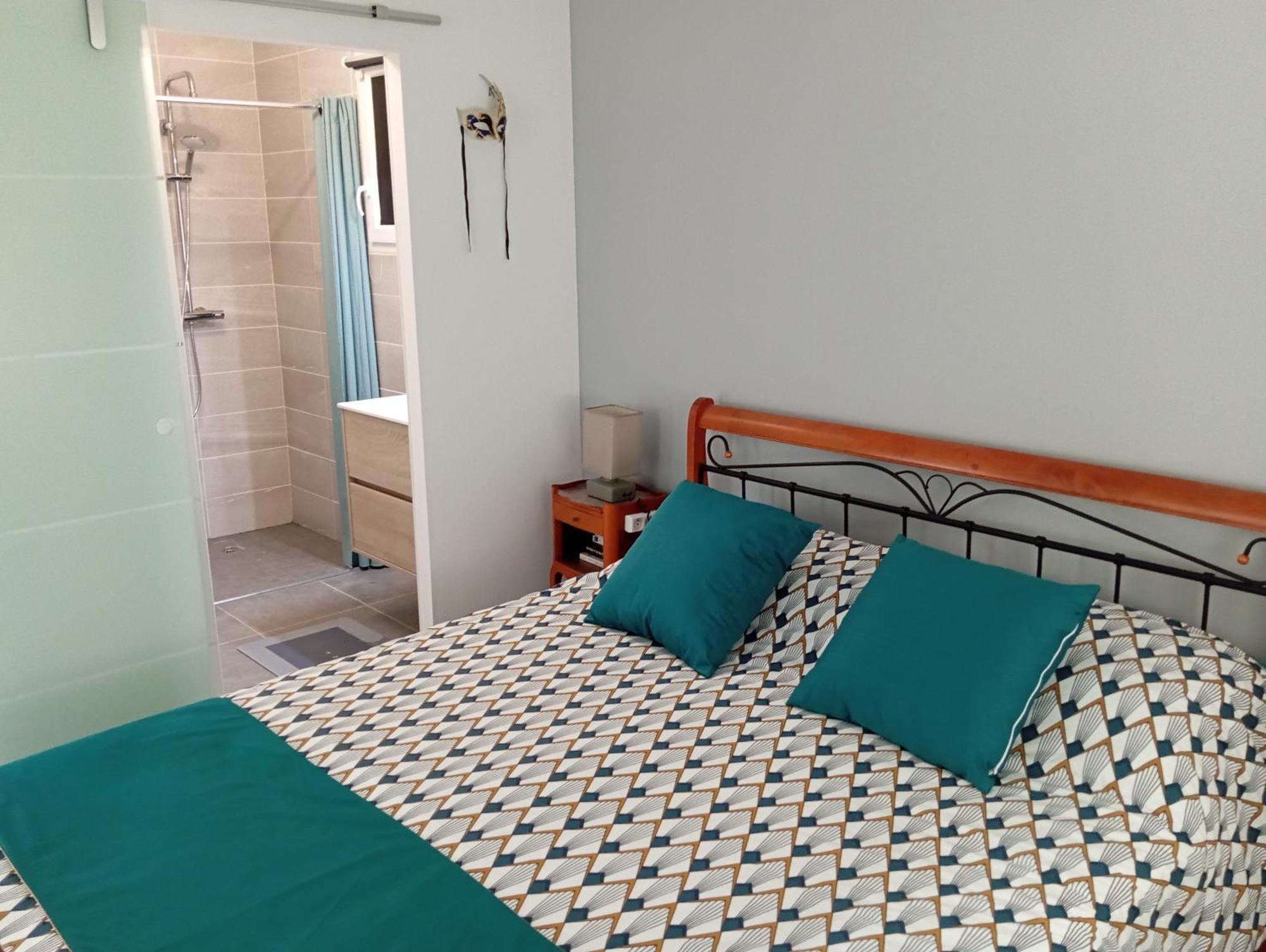 Bed and Breakfast Almendra34480 Magalas Esterno foto